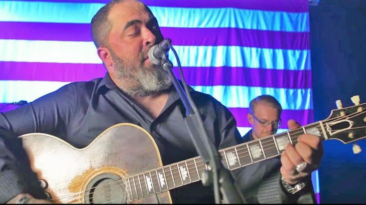 Country Culture Finds Its Champion Through Aaron Lewis & His Acoustic ‘Northern Redneck’ | Country Music Videos