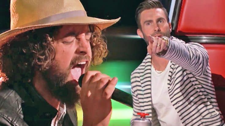 Soulful ‘Voice’ Contestant Stuns With Otis Redding Hit During Blind Audition | Country Music Videos