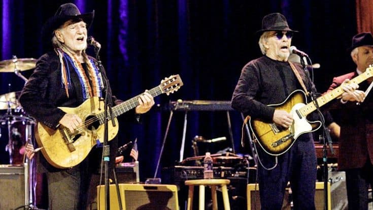Decades After Release, Willie Nelson & Merle Haggard Teamed Back Up For ‘Pancho & Lefty’ Duet | Country Music Videos