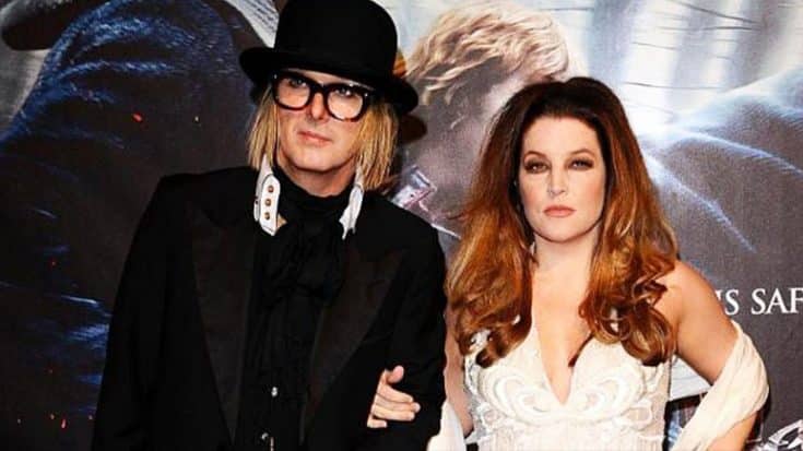 Lisa Marie Presley’s Twins Taken Into Protective Custody Following ‘Inappropriate’ Images Found | Country Music Videos