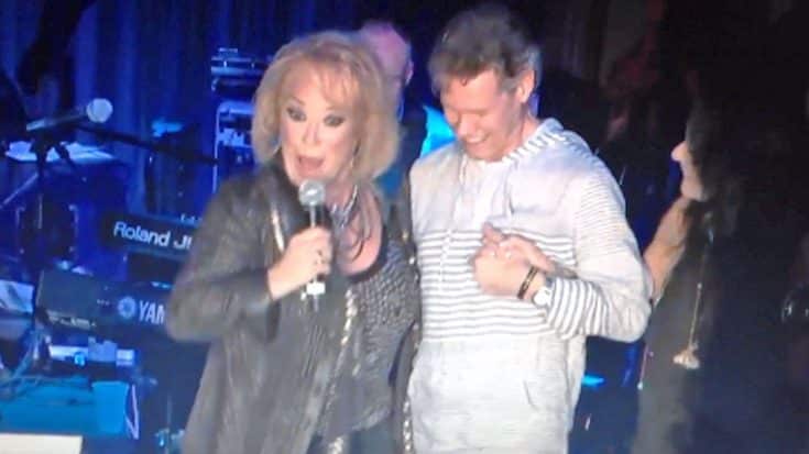 Audience SHOCKED As Tanya Tucker Brings Randy Travis On Stage For Special Appearance | Country Music Videos