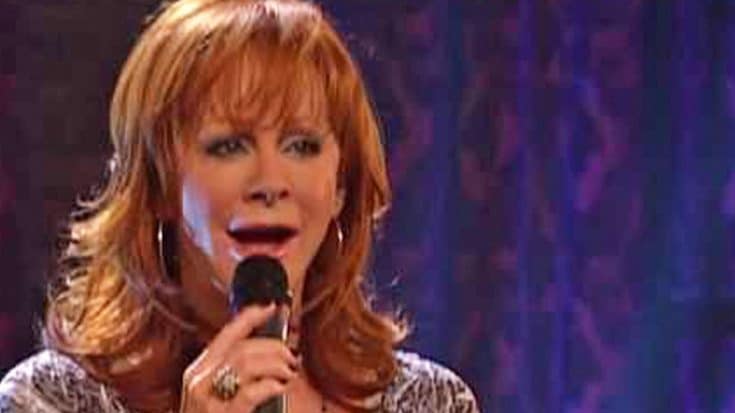 Reba McEntire Sings Of A Broken Family With ‘I Heard Her Crying’ | Country Music Videos