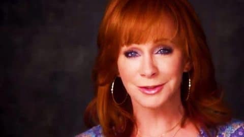 Reba McEntire – Three Bones You Gotta Have (Oprah Interview) (VIDEO)