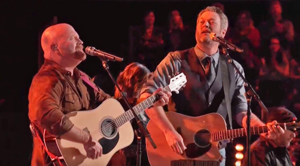 Blake Shelton & Red Marlow Team Up For Rockin’ Duet Of ‘I’m Gonna Miss Her’ | Country Music Videos