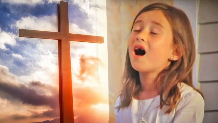 After Her Mom Died, 7-Year-Old Rhema Delivered Breathtaking ‘Amazing Grace’ Performance | Country Music Videos