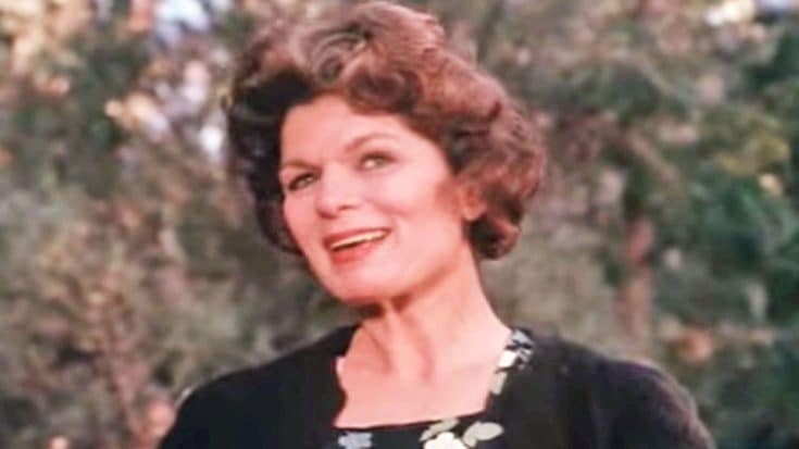 Beloved ‘Waltons’ Actress Passes Away At 83 | Country Music Videos