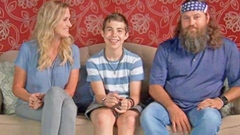 Willie and Korie Robertson’s Son Receives High Honor | Country Music Videos