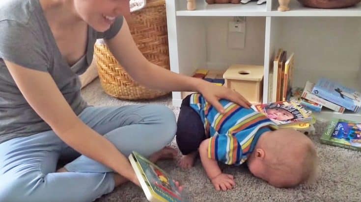 Every Time A Story Ends, This Baby Has The Cutest Meltdown You Will Ever See | Country Music Videos