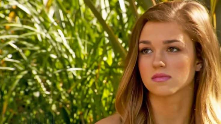 Sadie Robertson Has Bold Advice For Teens About “Staying Pure” And Putting God First | Country Music Videos
