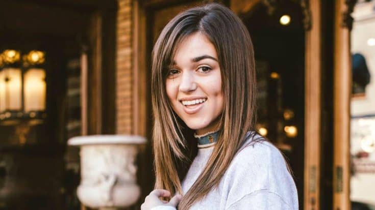 Sadie Robertson Helps Revive Popular Christian Magazine 8 Years After It Was Shut Down | Country Music Videos