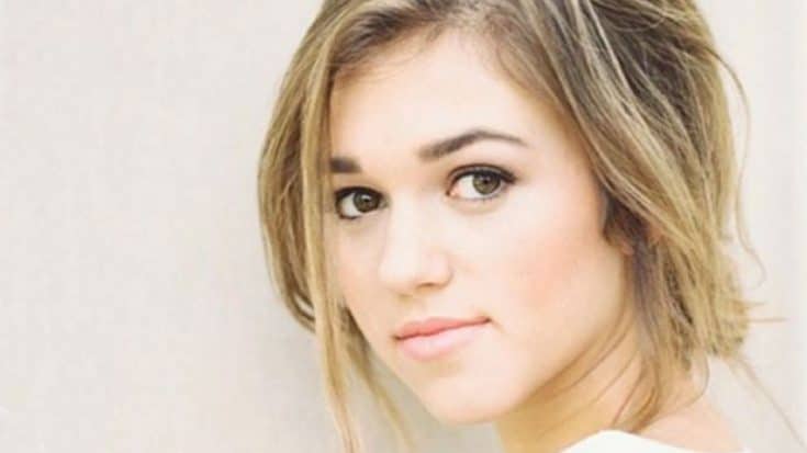 Sadie Robertson Mourns The Loss Of Someone Close To Her Heart | Country Music Videos