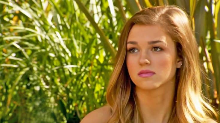 Sadie Robertson Asks Fans For Immediate Prayers | Country Music Videos