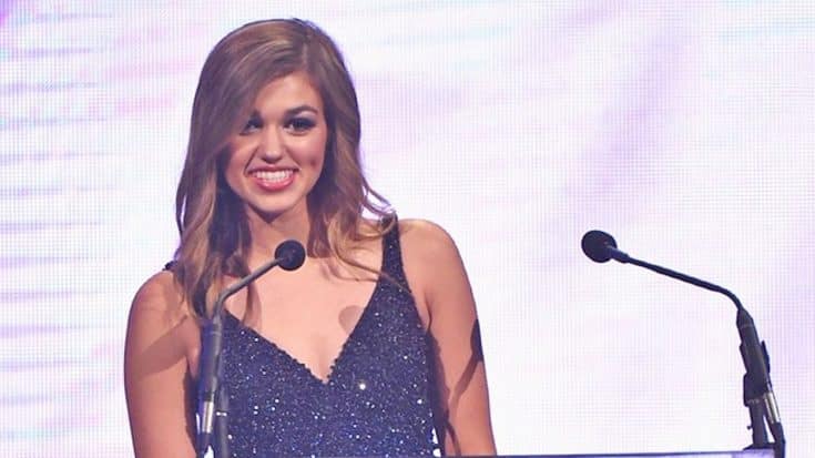 Sadie Robertson Confirmed To Be A Presenter At Big Awards Show | Country Music Videos