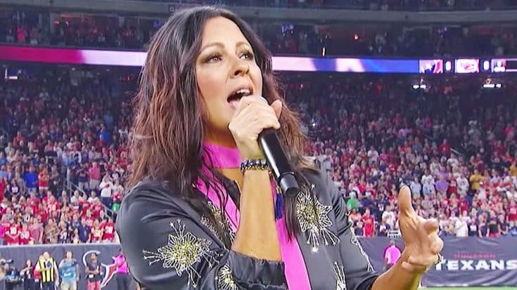 Sara Evans’ National Anthem Performance Is Sure To Fill Your Heart With Pride | Country Music Videos