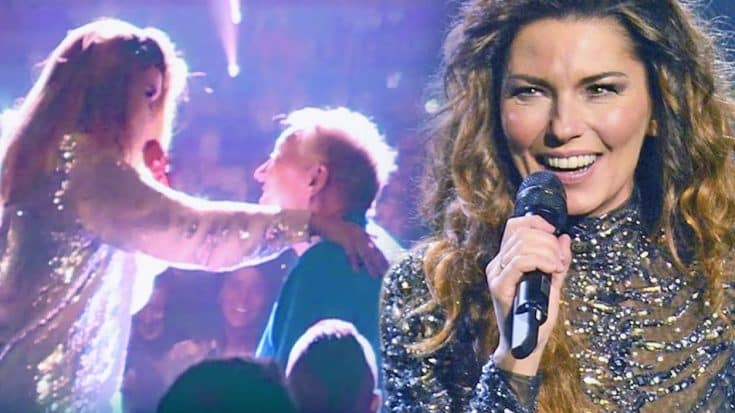 83-Year-Old Man Receives Kiss Of A Lifetime From Shania Twain Mid-Concert | Country Music Videos