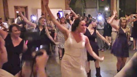 Bride Gets Help From Wedding Guests For Epic Flash Mob Surprise