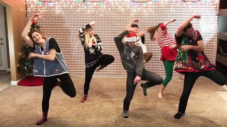 8 Siblings Created The Ultimate Holiday Dance That’ll Leave You In Tears | Country Music Videos