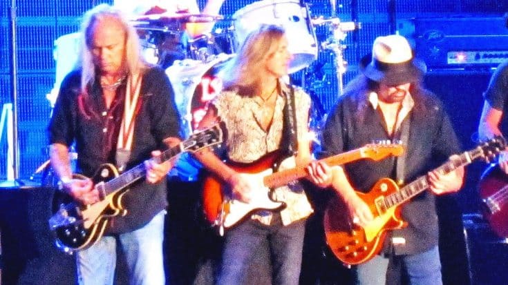 Magic Unfolds As Skynyrd’s Guitarists Break Down Their Parts To ‘Still Unbroken’ | Country Music Videos