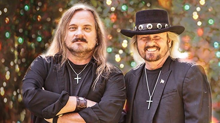 .38 Special Helps Skynyrd Celebrate The Holidays With ‘Hallelujah, It’s Christmas’ | Country Music Videos