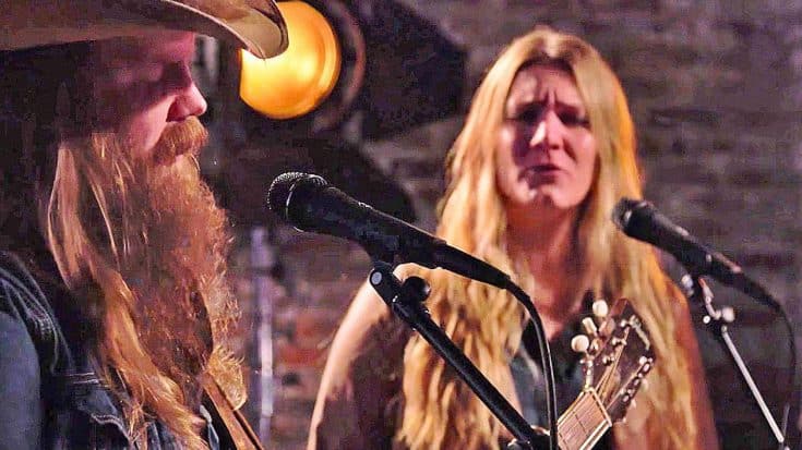 Chris Stapleton & Wife Give Unforgettable Duet Of ‘Traveller’ | Country Music Videos