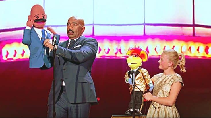 Steve Harvey’s Dancing Steals The Show In Puppet Duet With Darci Lynne | Country Music Videos