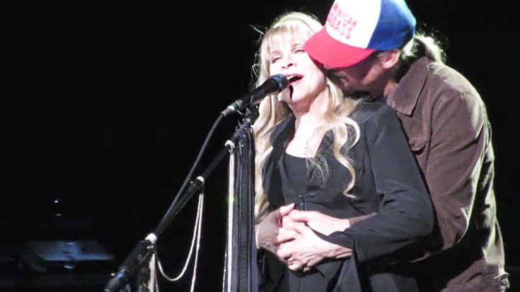 Kid Rock Crashes Stevie Nicks’ ‘Landslide’ For An Unexpected Kiss | Country Music Videos