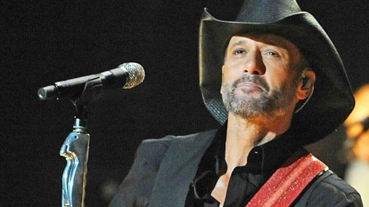 Tim McGraw Pays Tribute To Nashville Teacher Who Passed Away | Country Music Videos