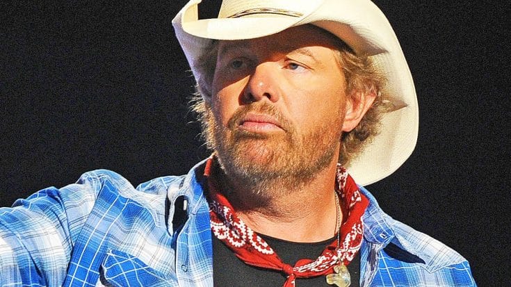 Toby Keith’s I Love This Bar And Grill At Center Of $30 Million In Lawsuits | Country Music Videos