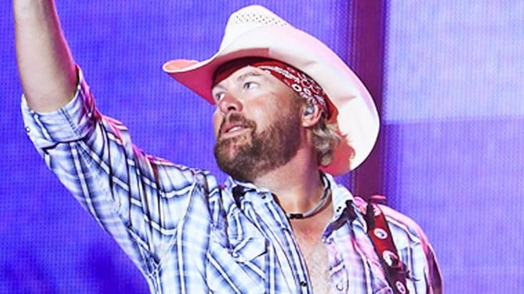 Toby Keith Forced To Postpone Concert | Country Music Videos