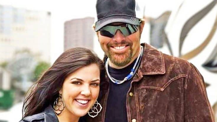 Toby Keith’s Daughter, Krystal, Shares Heartwarming Photos Of Her Baby Girl | Country Music Videos