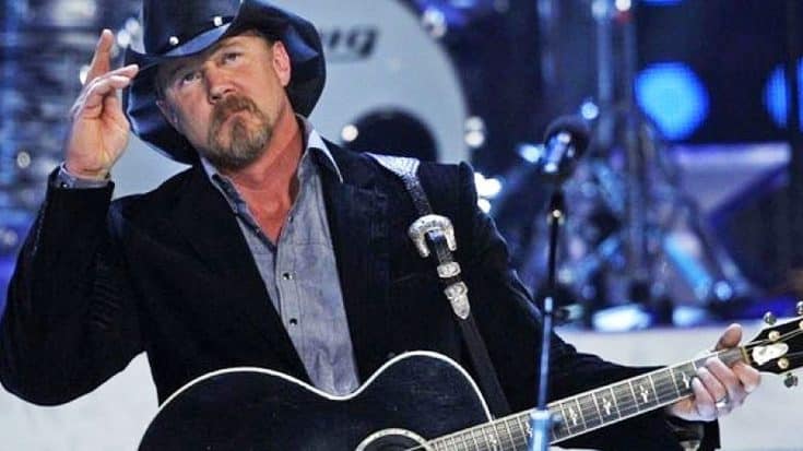The Working Class Earns A Tip Of The Hat From Trace In Gritty Tribute Song, ‘Working Man’s Wage’ | Country Music Videos