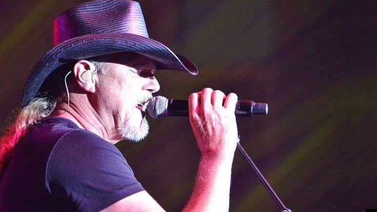 Trace Adkins Celebrates The Start Of New Beginnings With Genuine Performance Of ‘Days Like This’ | Country Music Videos