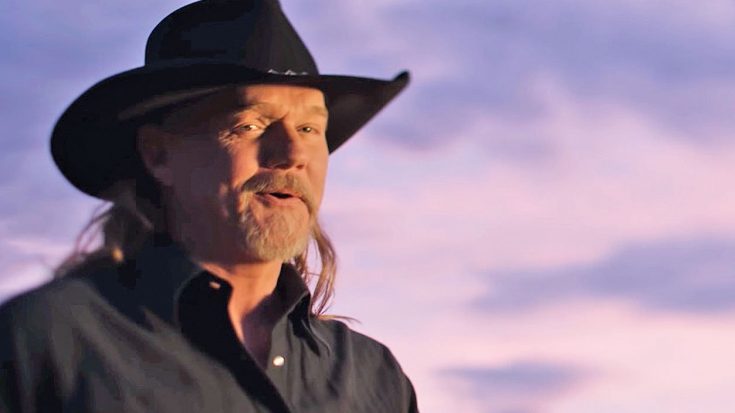 How Trace Adkins’ ‘Jesus And Jones’ Pays Tribute To A Great Friend & Country Music Legend | Country Music Videos