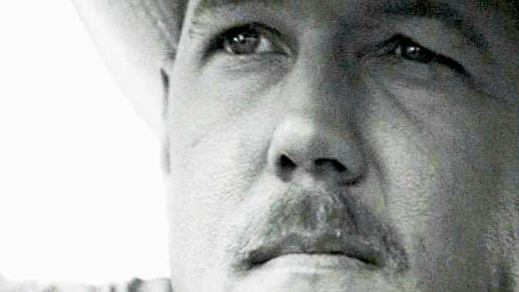 Trace Adkins’ “Every Light In The House” Illuminates The Emptiness Of A Broken Heart | Country Music Videos