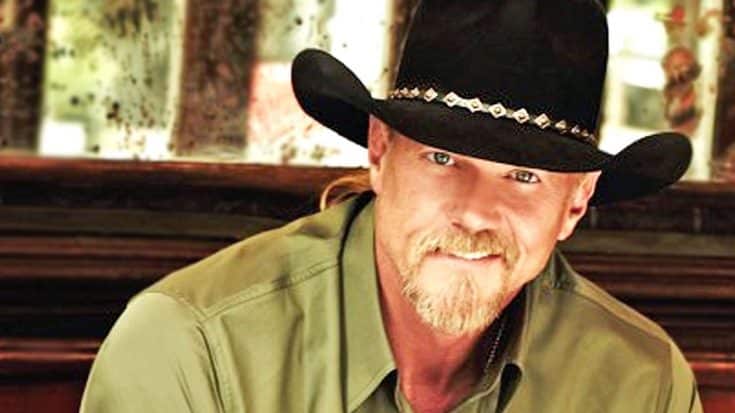Trace Adkins Cranks Up The Heat With Foot Stompin’ New Single ‘Lit’ | Country Music Videos
