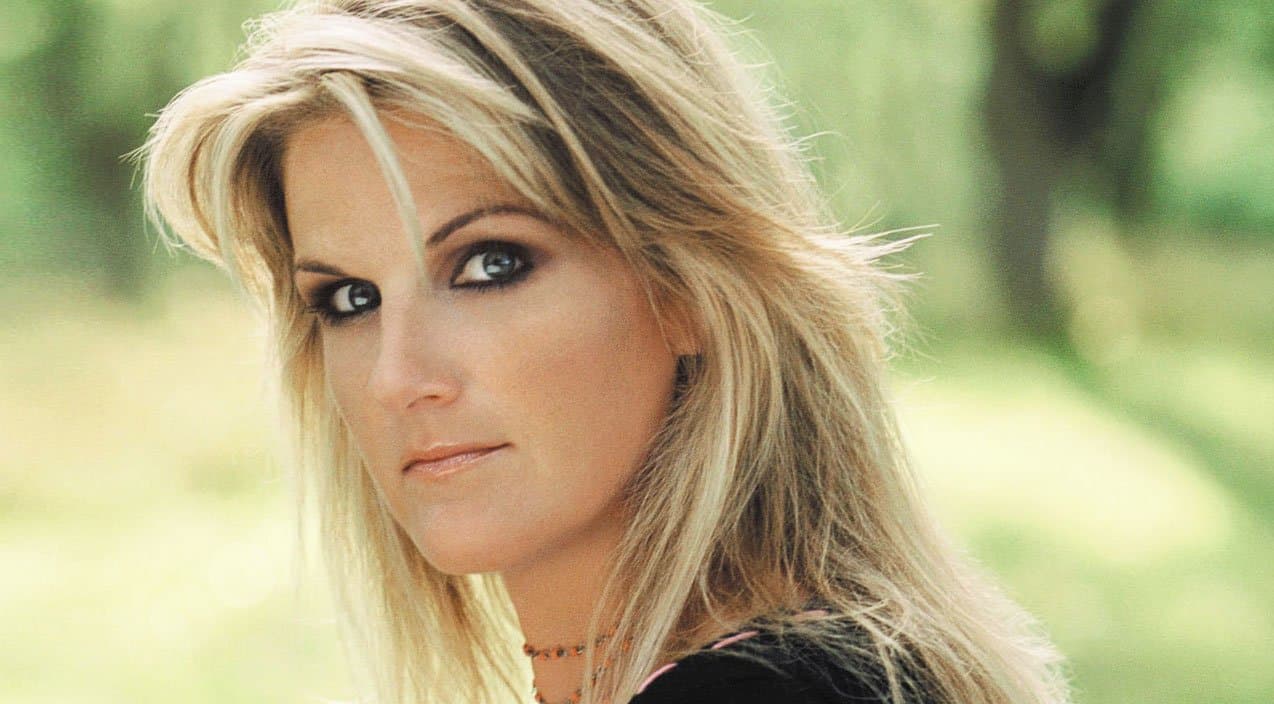 In Male-Dominated Career, Trisha Yearwood Has Advice For The Ladies.