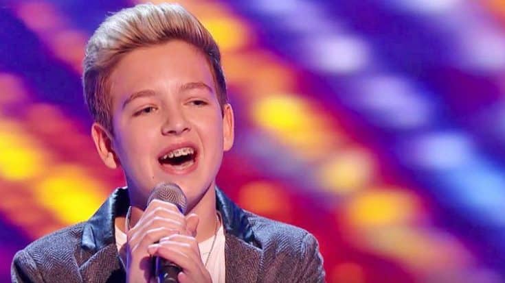 14-Year-Old Singer Earns Standing Ovation For ‘Hallelujah’ Performance On ‘The Voice Kids UK’ | Country Music Videos