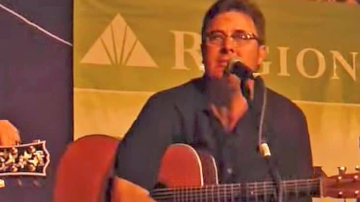 Vince Gill Gives Emotional ‘Go Rest High’ Performance After Sudden Death Of ‘Dad’ Figure | Country Music Videos