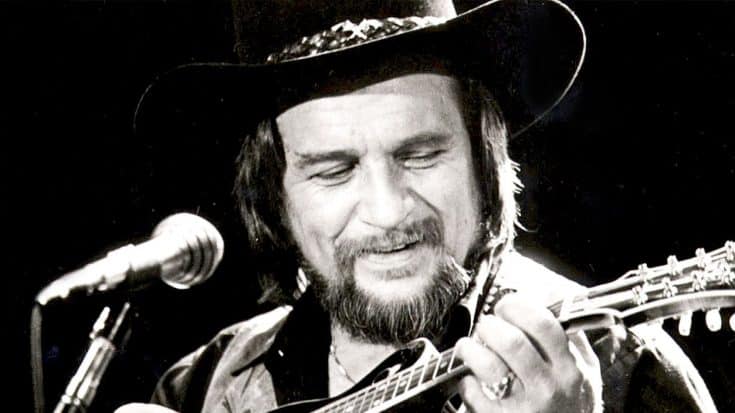 An Outlaw’s Tale: How Waylon Jennings Made His Mark & Legacy In Country Music | Country Music Videos