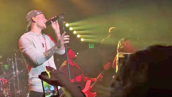 Kane Brown Thrills Fans When Lauren Alaina Shows Up For Surprise Duet | Country Music Videos