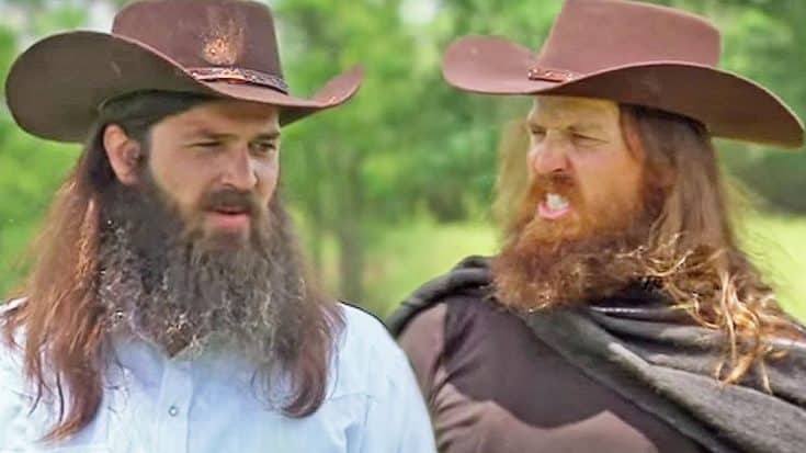 Jep and Jase Robertson Settle An Argument The ‘Old West’ Way | Country Music Videos