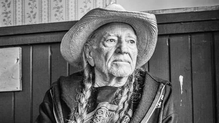 Willie Nelson Forced To Postpone Concert | Country Music Videos
