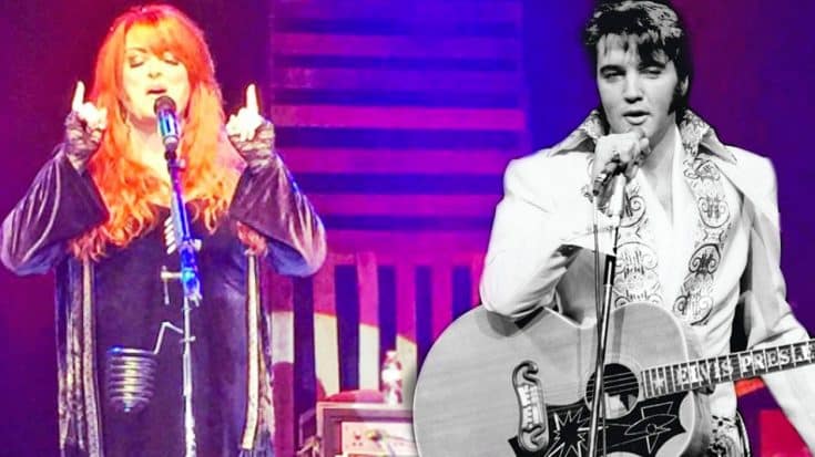 Elvis Presley & Wynonna Judd’s Duet Of ‘Santa Claus Is Back In Town’ Will Mesmerize You | Country Music Videos