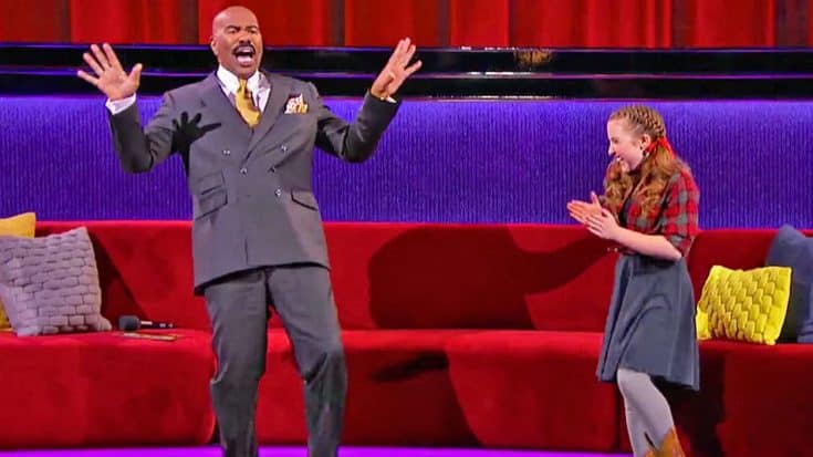 13-Year-Old Challenges Steve Harvey To Hysterical Yodeling Battle | Country Music Videos