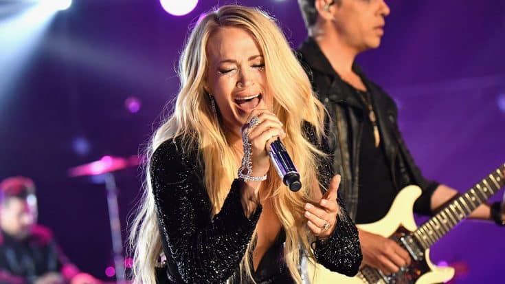 The Internet Can’t Handle Carrie Underwood’s ‘Cry Pretty’ Performance | Country Music Videos