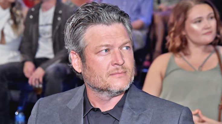 Blake Shelton Attends CMT Music Awards Solo – Where Was Gwen? | Country Music Videos