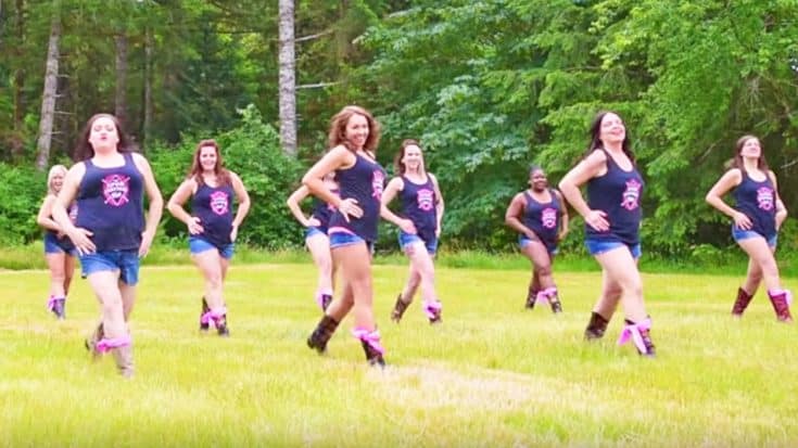Boot Boogie Babes Perform Line Dance To Kane Brown’s “Lose It” | Country Music Videos