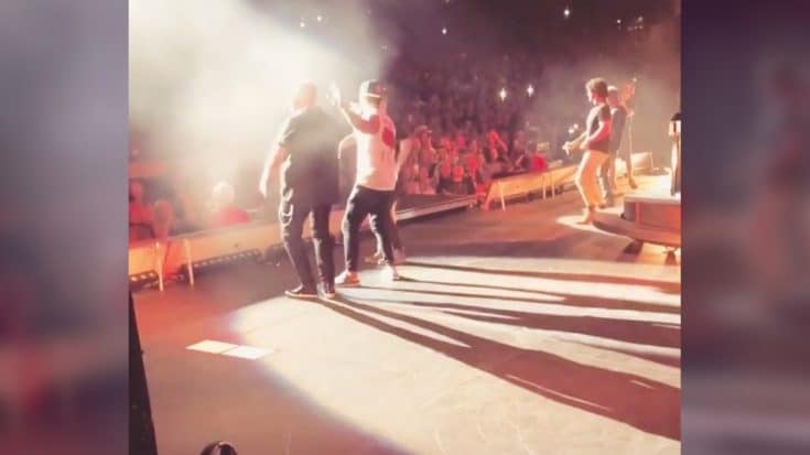 Carly Pearce Pranks Rascal Flatts By Sending Michael Ray On Stage In Her Place | Country Music Videos
