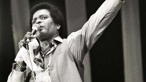 Charley Pride Was First Solo Artist To Sing National Anthem Before Super Bowl | Country Music Videos