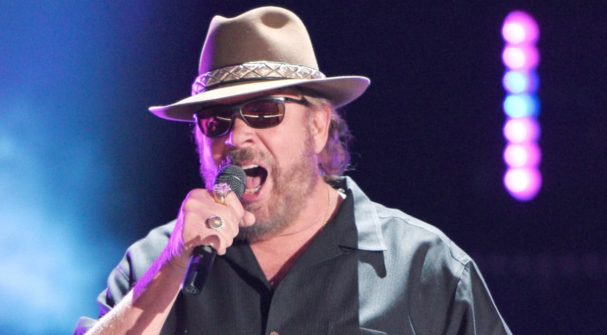 Hank Jr. Silently Releases Fiery Song Addressing Controversial NFL Protests